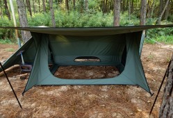 Set up a TC Shelter in Army Green