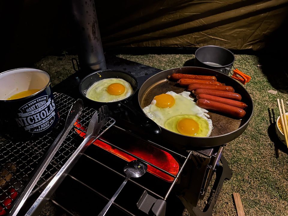 How to Cook A Delicious Meal While Camping?  第2张