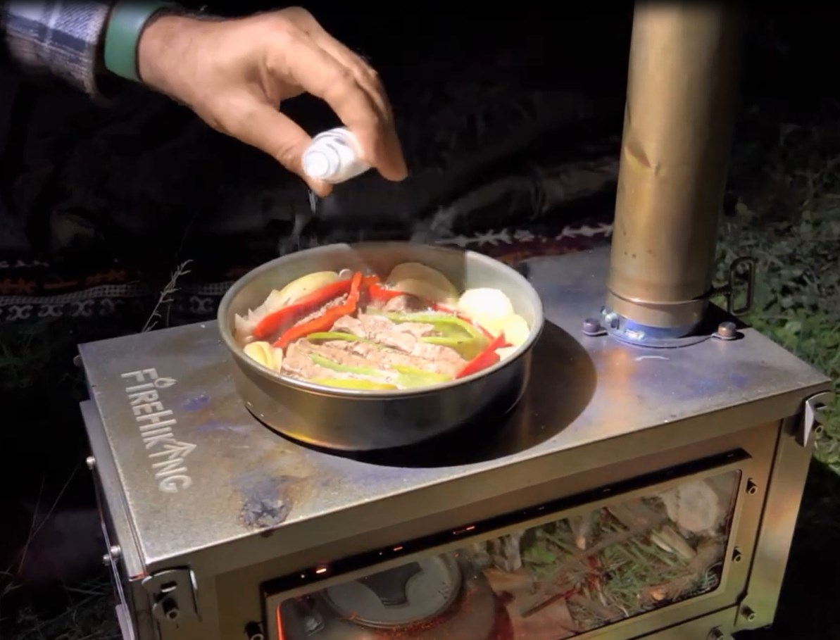 I can also eat hot steaks in outdoor camping winter. ☃️  第1张